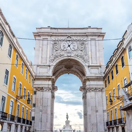 Sj2e Historic Baixa For 6 - Steps From Augusta Arch In Downtown! شقة *